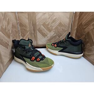 Jordan Women's Zion 1 Let's Dance Green Shoe's Size 8.5. GS 7y